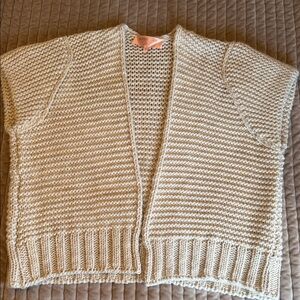 Elegant Beige Cardigan